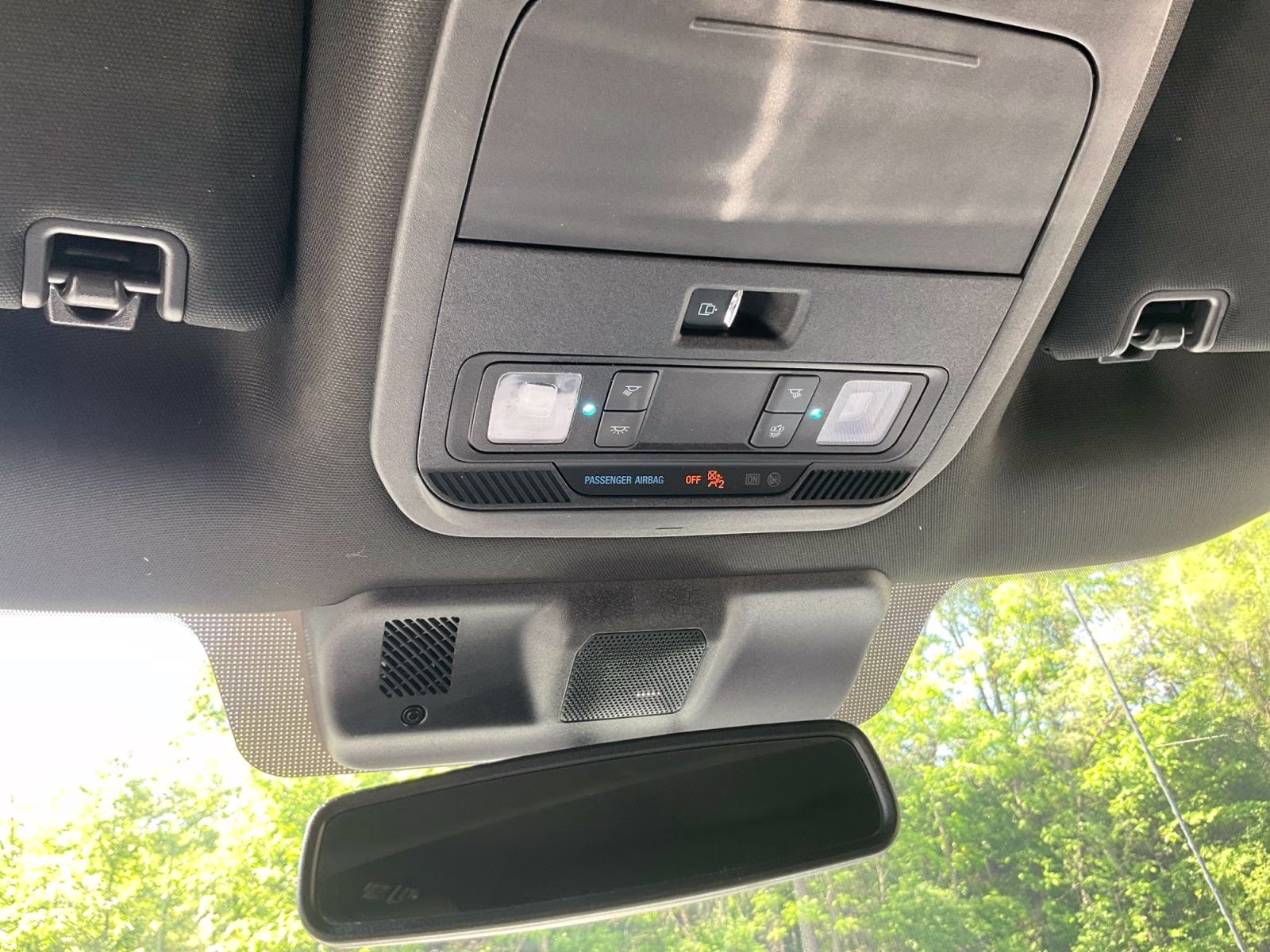 2025 White Ford F-150 XLT 4X4 Truck