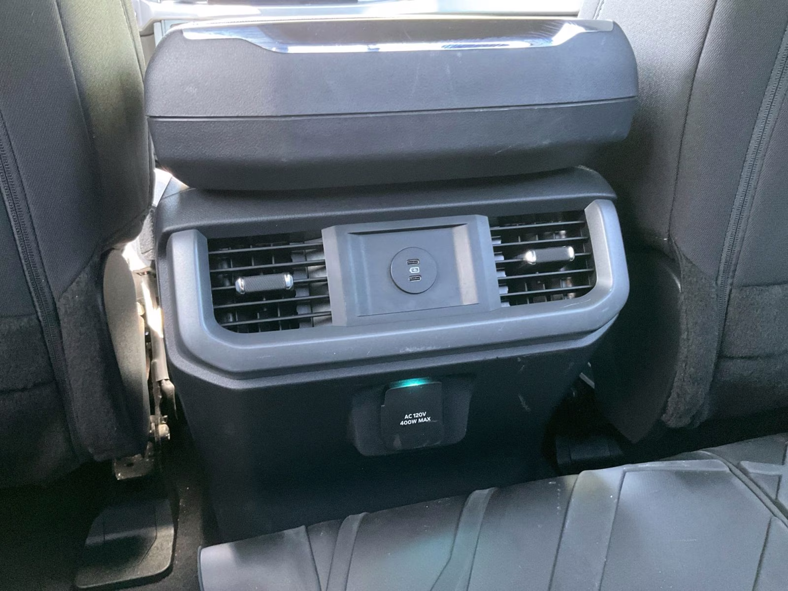 2025 White Ford F-150 XLT 4X4 Truck