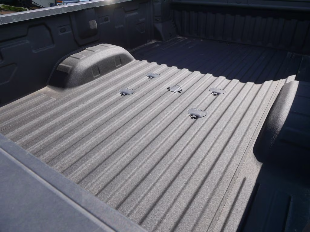 2024 White GMC Sierra 2500HD Pro 4X4 Truck