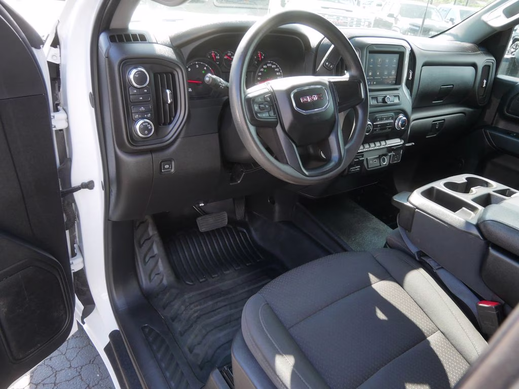 2024 White GMC Sierra 2500HD Pro 4X4 Truck
