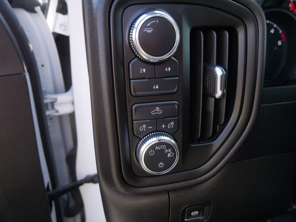 2024 White GMC Sierra 2500HD Pro 4X4 Truck