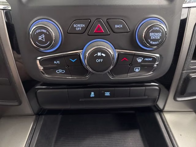 2013 Copperhead Pearlcoat Ram 1500 Sport 4X4 Truck
