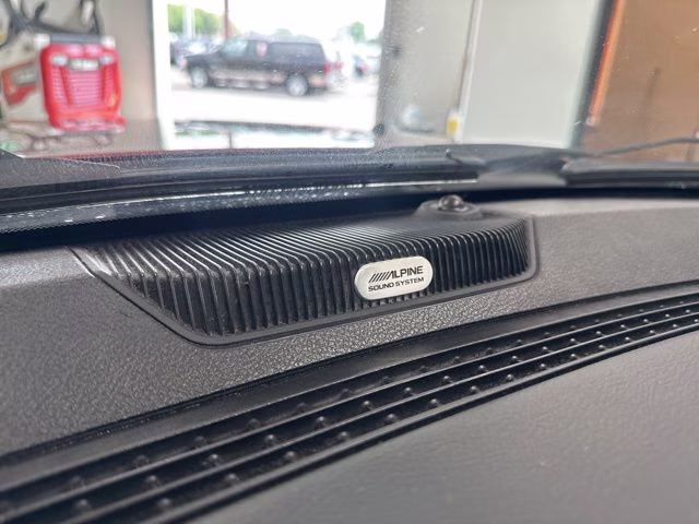 2013 Copperhead Pearlcoat Ram 1500 Sport 4X4 Truck