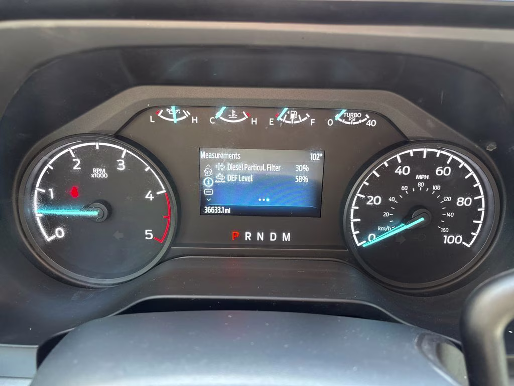 2025 Oxford White Ford Super Duty F-250 SRW XLT 4X4 Truck