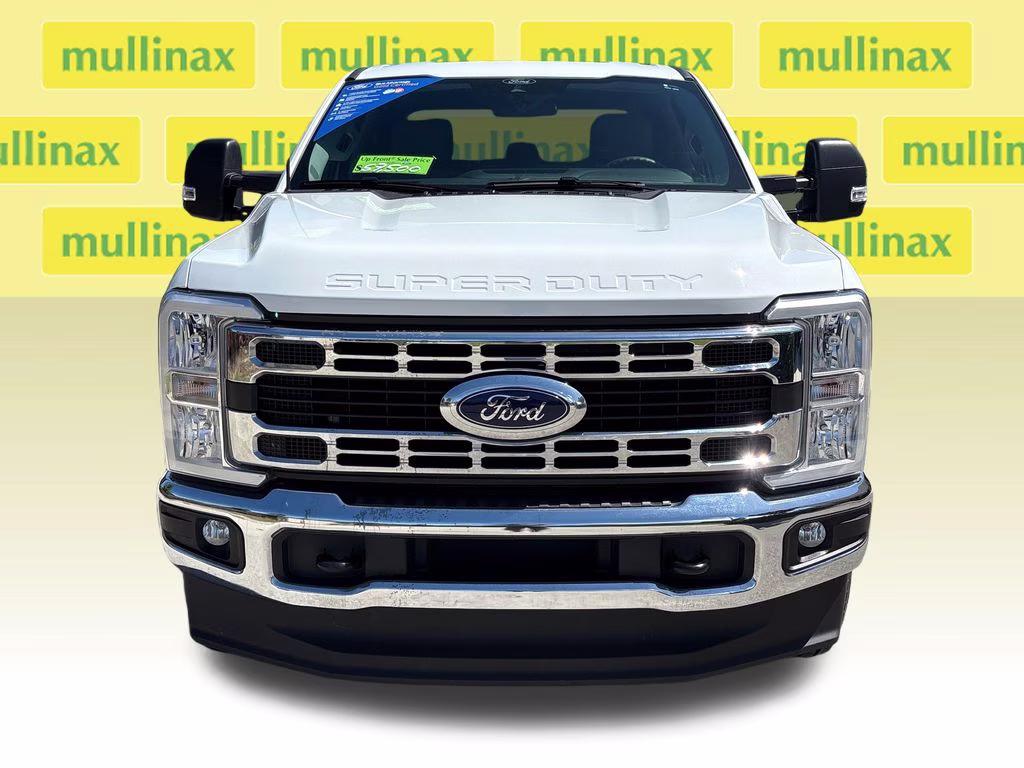 2025 Oxford White Ford Super Duty F-250 SRW XLT 4X4 Truck