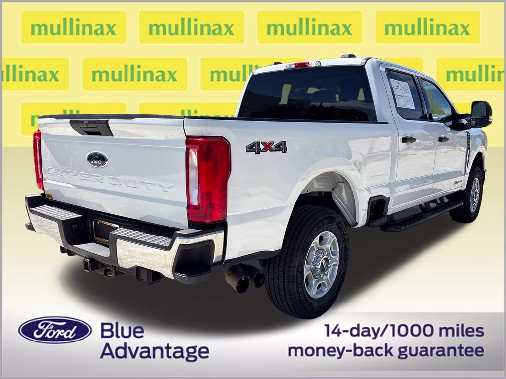 2025 Oxford White Ford Super Duty F-250 SRW XLT 4X4 Truck