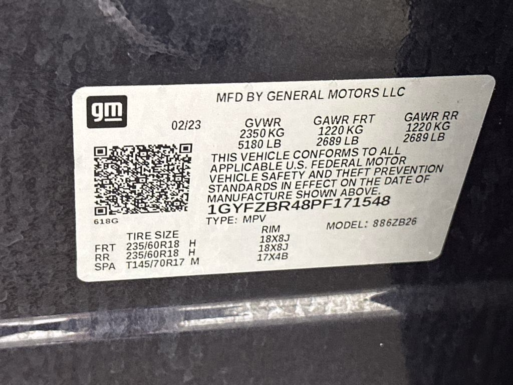2023 Galactic Gray Metallic Cadillac XT4 Luxury AWD SUV