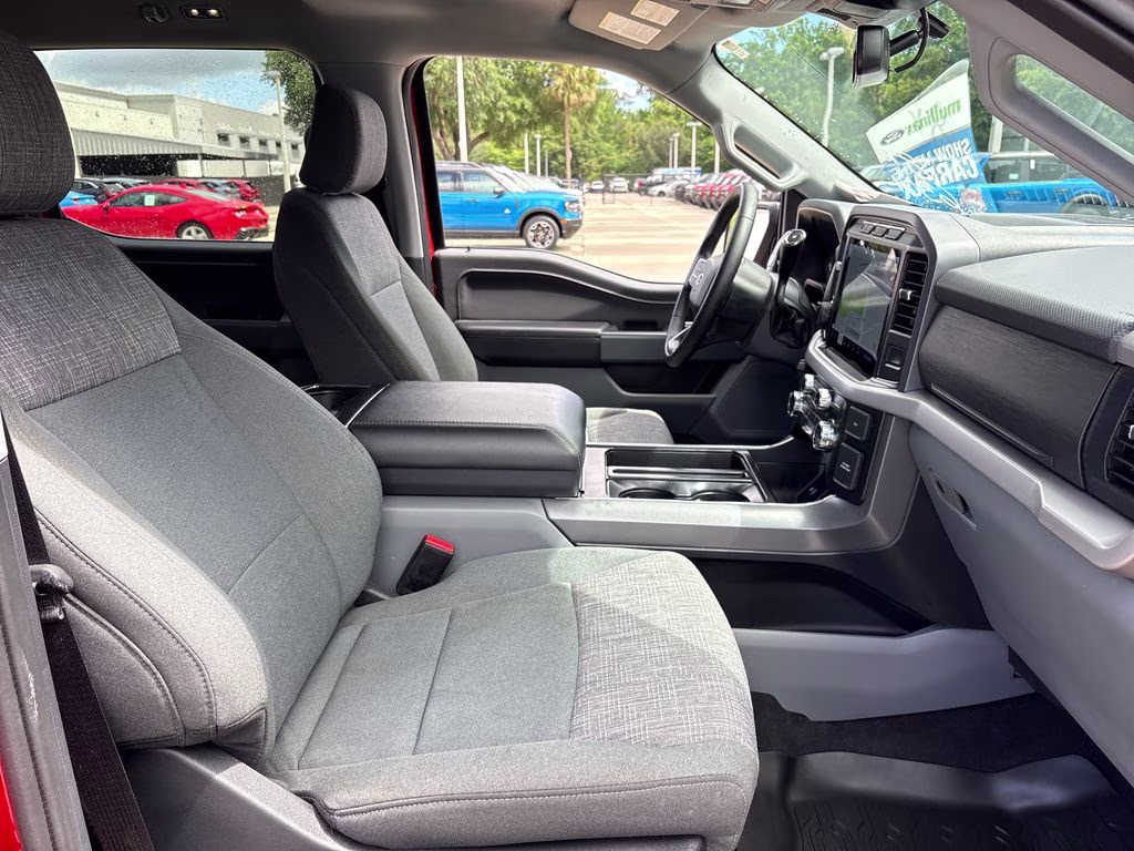 2023 Chili Pepper Red Ford F-150 XLT 4X4 Truck