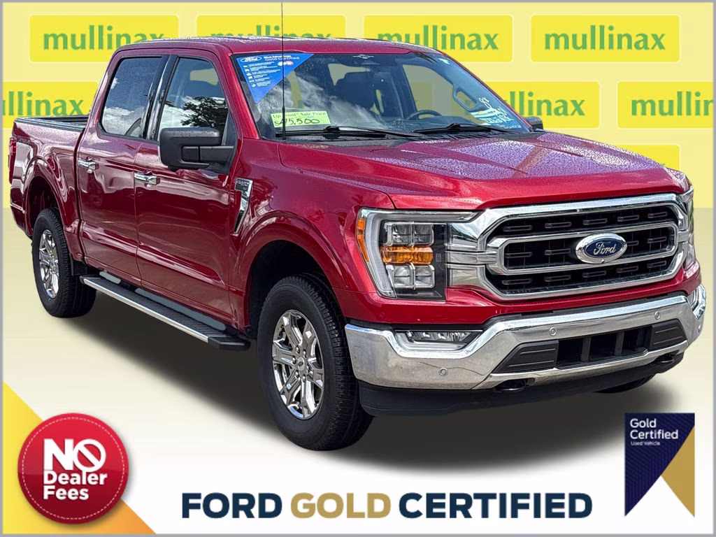 2023 Chili Pepper Red Ford F-150 XLT 4X4 Truck