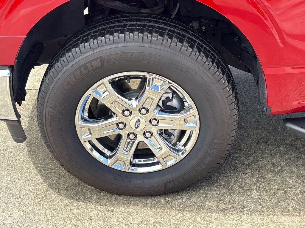 2023 Chili Pepper Red Ford F-150 XLT 4X4 Truck