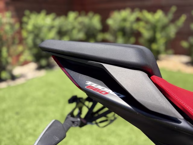 2021 Aprilia TUONO