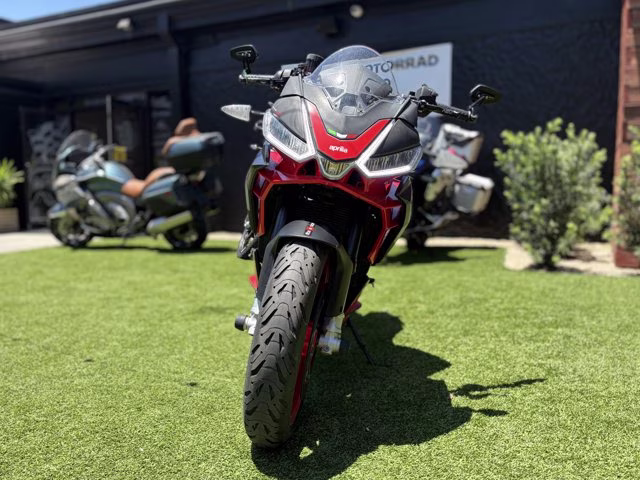 2021 Aprilia TUONO