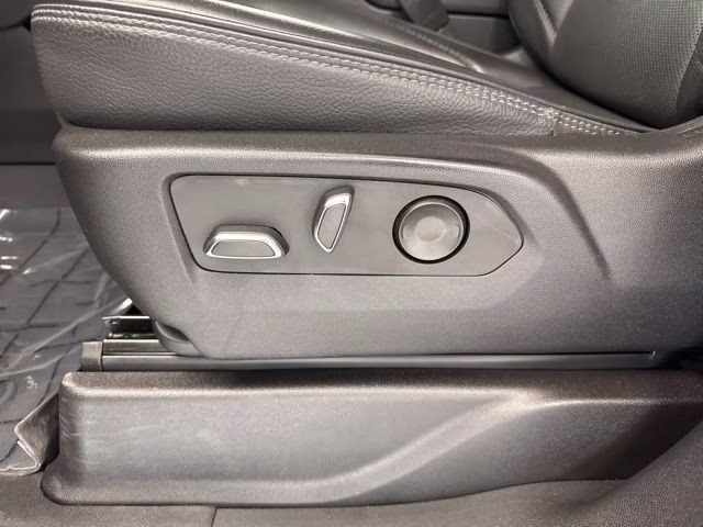 2023 Volcanic Red Tintcoat GMC Yukon XL Denali 4X4 SUV