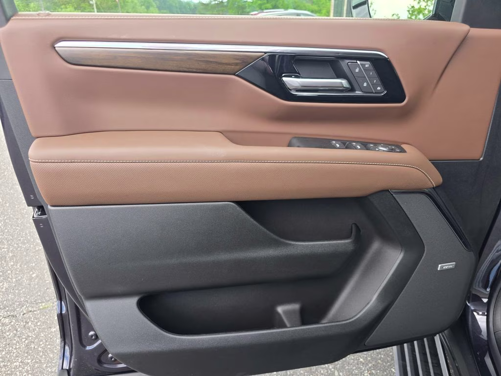 2026 Dark Ash Metallic Chevrolet Tahoe High Country 4X4 SUV