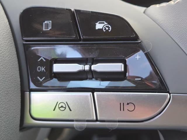 2026 Serenity White Pearl Hyundai Elantra SEL Sport FWD Sedan