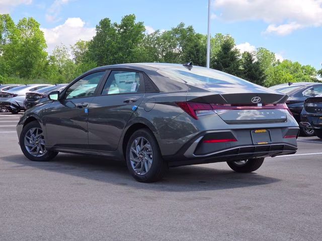 2026 Amazon Gray Hyundai Elantra Hybrid Blue FWD Sedan