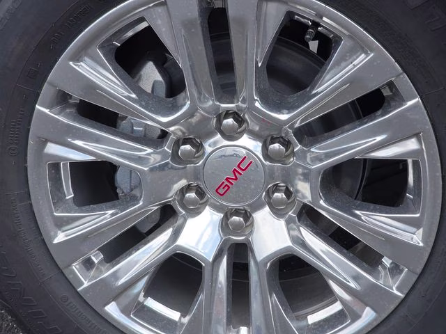 2026 Summit White GMC Yukon Denali 4X4 SUV