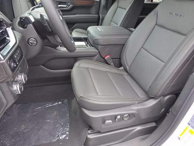 2026 Summit White GMC Yukon Denali 4X4 SUV