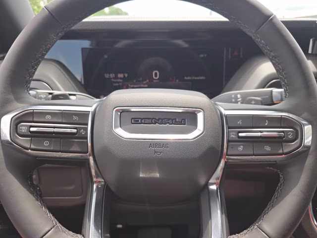 2026 Summit White GMC Yukon Denali 4X4 SUV