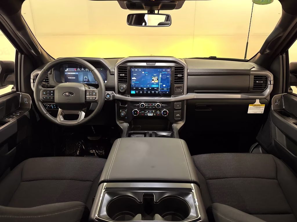 2026 Avalanche Ford F-150 XLT 4X4 Truck