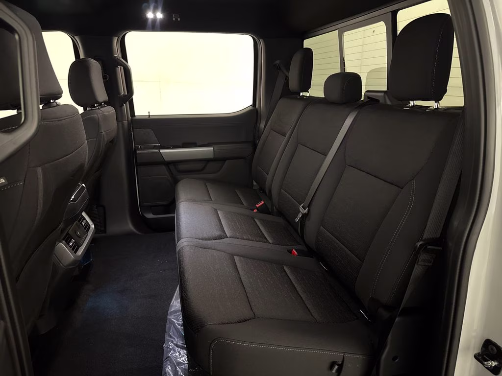 2026 Avalanche Ford F-150 XLT 4X4 Truck