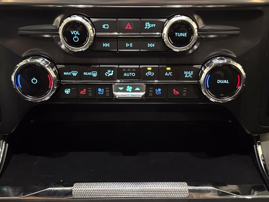 2026 Agate Black Metallic Ford F-150 Lariat 4X4 Truck