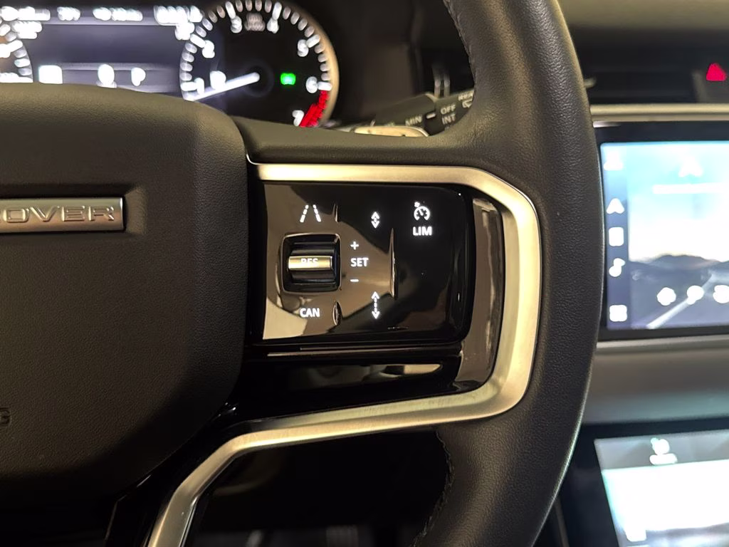 2023 Fuji White Land Rover Range Rover Evoque SE AWD SUV