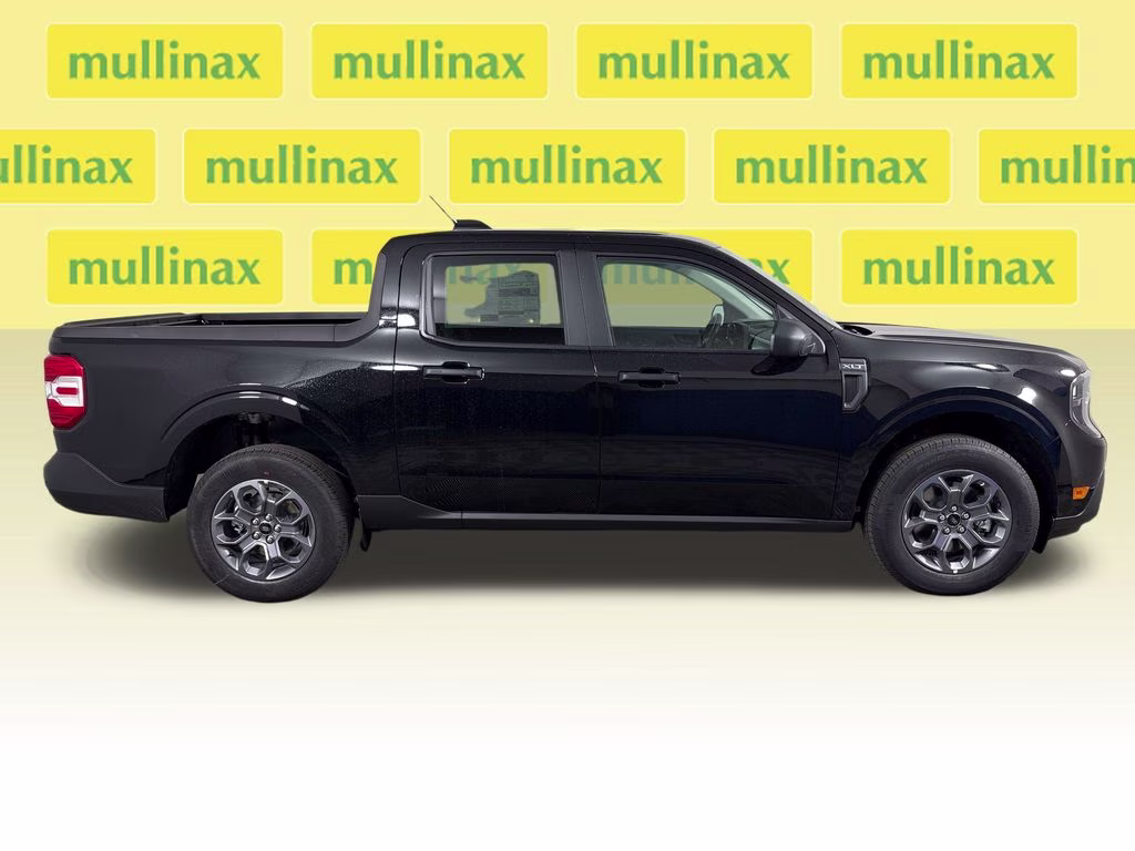 2026 Shadow Black Ford Maverick XLT FWD Truck
