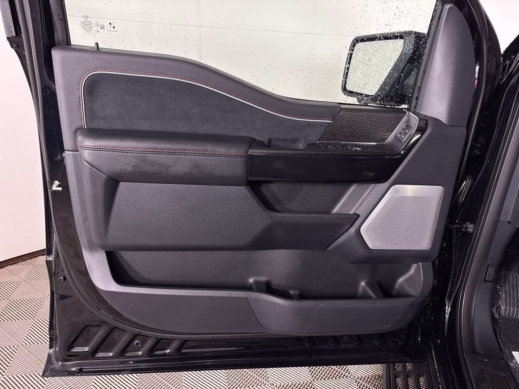 2026 Agate Black Metallic Ford F-150 Raptor R 4X4 Truck