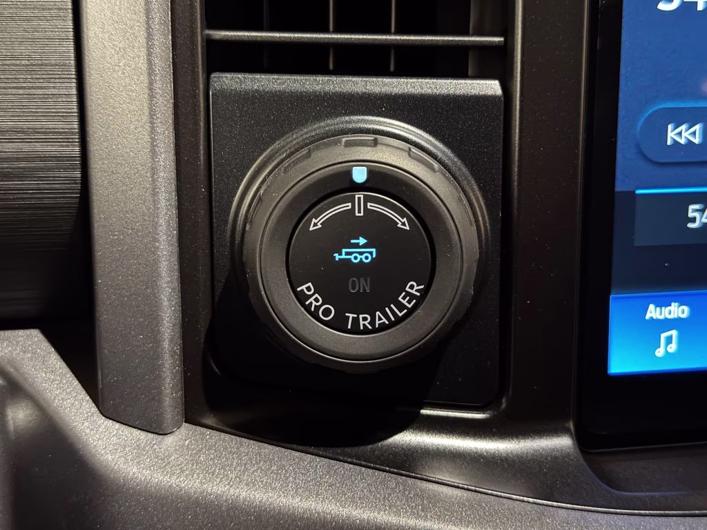 2026 Avalanche Ford F-150 XLT 4X4 Truck