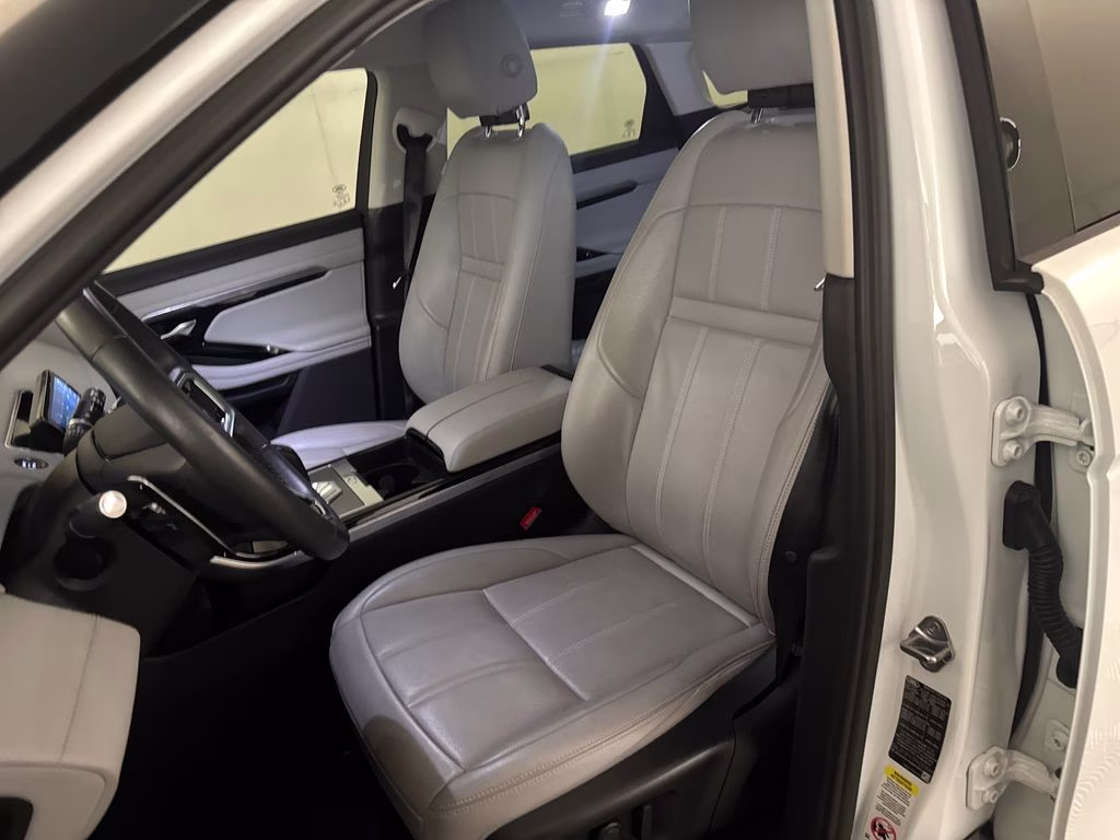 2023 Fuji White Land Rover Range Rover Evoque SE AWD SUV