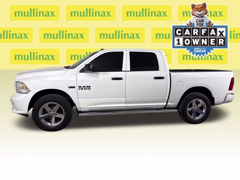 2017 Bright White Clearcoat Ram 1500 Express 4X4 Truck