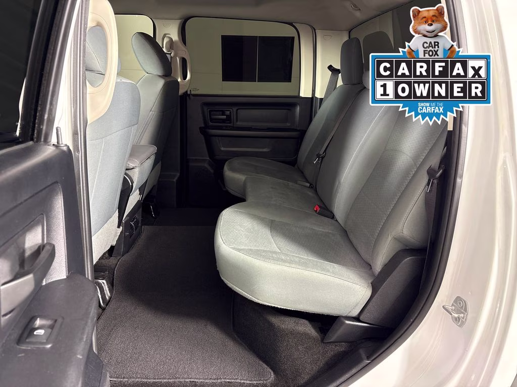 2017 Bright White Clearcoat Ram 1500 Express 4X4 Truck