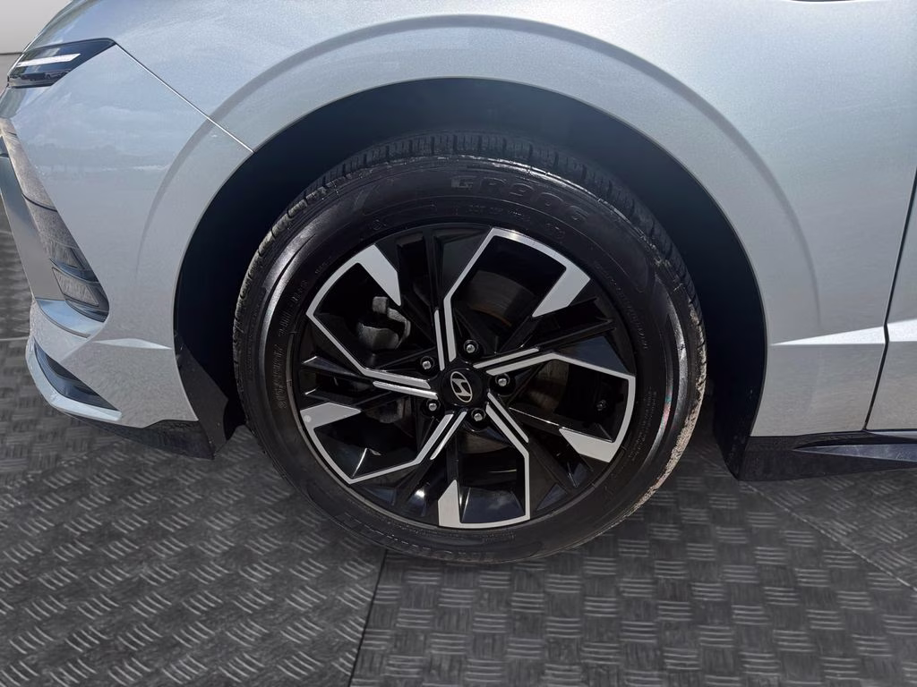 2025 Aero Silver Hyundai Sonata SEL FWD Sedan