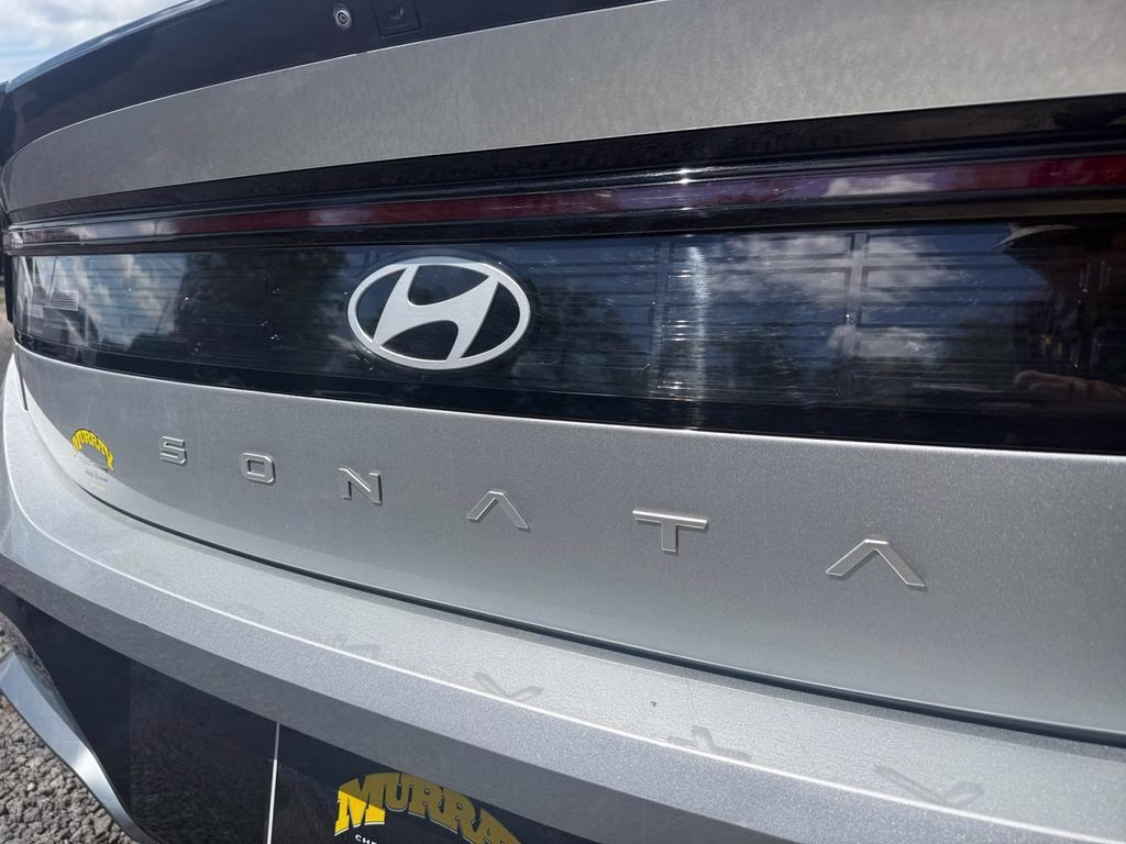 2025 Aero Silver Hyundai Sonata SEL FWD Sedan