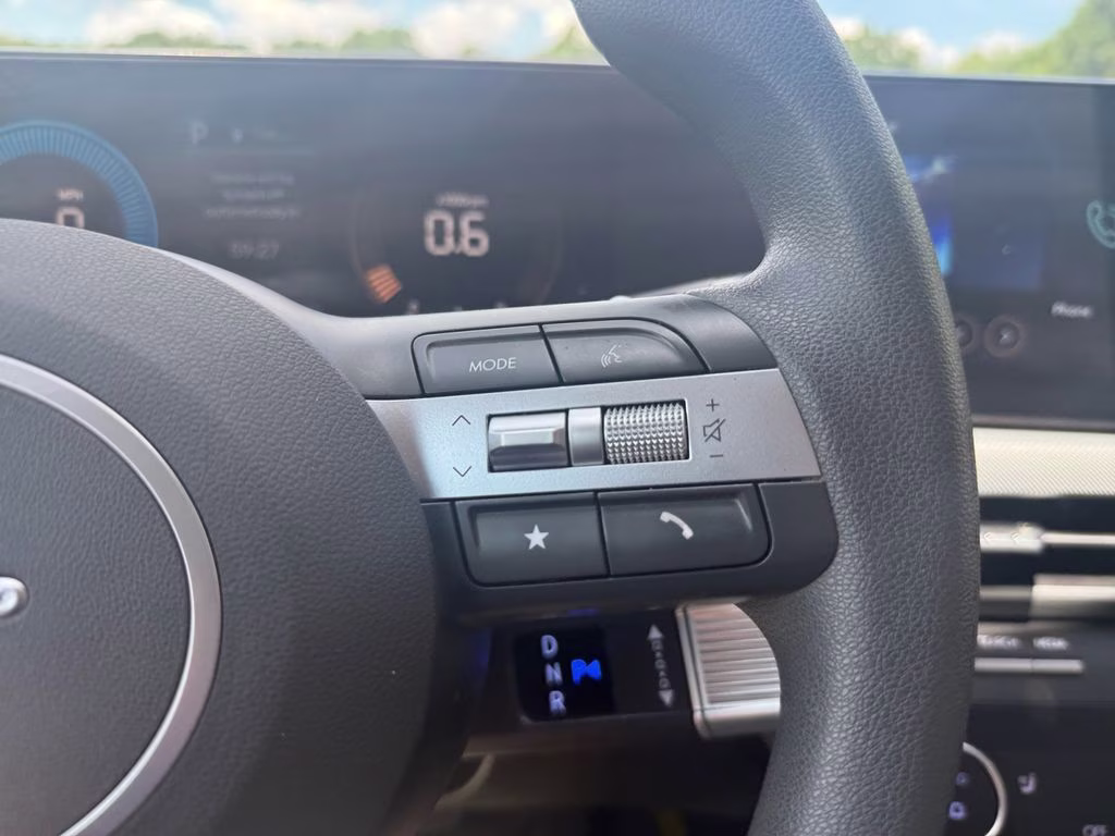2025 Aero Silver Hyundai Sonata SEL FWD Sedan