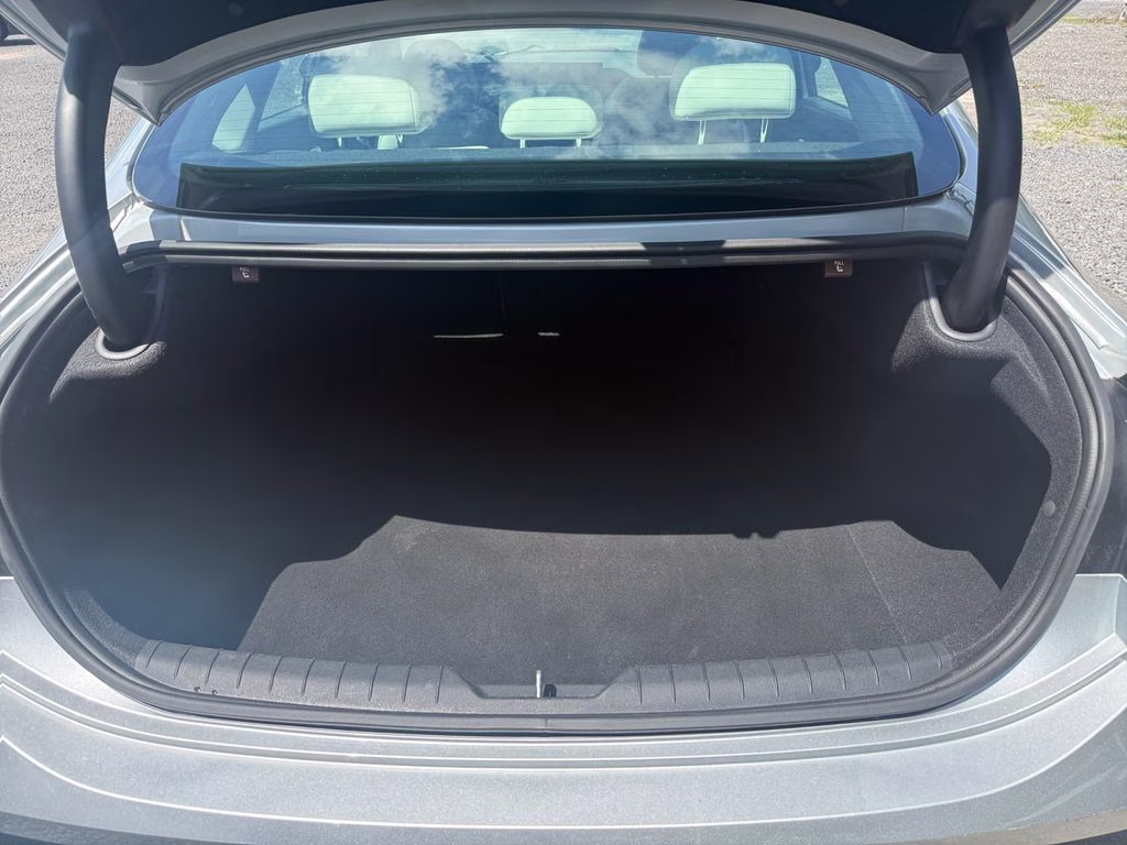 2025 Aero Silver Hyundai Sonata SEL FWD Sedan