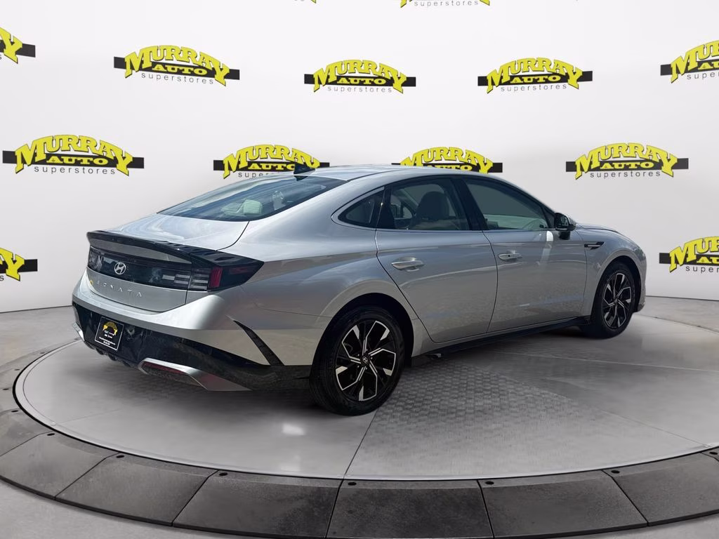 2025 Aero Silver Hyundai Sonata SEL FWD Sedan