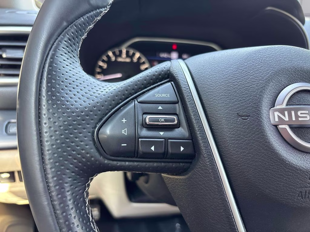2023 White Nissan Maxima Platinum FWD Sedan