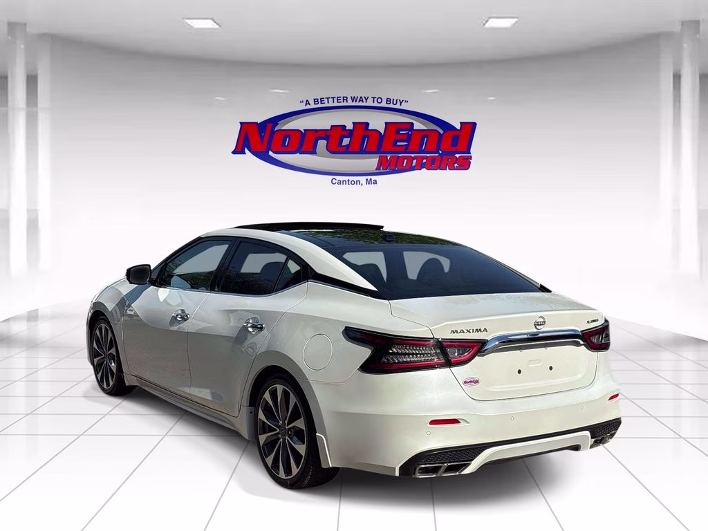2023 White Nissan Maxima Platinum FWD Sedan