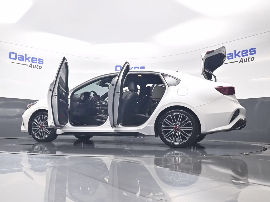 2023 Snow White Pearl Kia Forte GT FWD Sedan