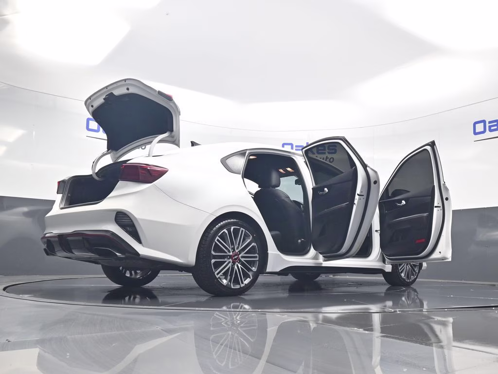 2023 Snow White Pearl Kia Forte GT FWD Sedan