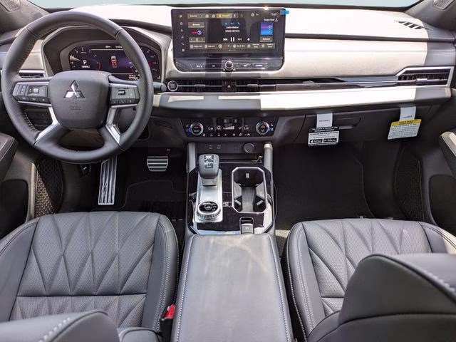 2026 Graphite Gray/Black Roof Mitsubishi Outlander Black Edition FWD SUV