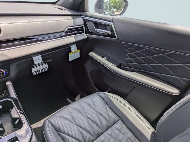 2026 Graphite Gray/Black Roof Mitsubishi Outlander Black Edition FWD SUV