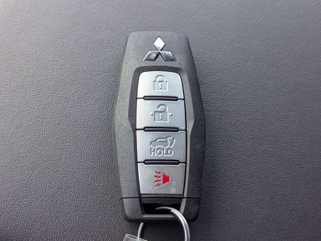 2026 Graphite Gray/Black Roof Mitsubishi Outlander Black Edition FWD SUV