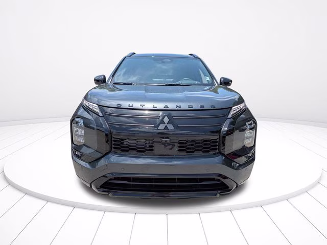 2026 Graphite Gray/Black Roof Mitsubishi Outlander Black Edition FWD SUV