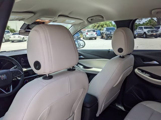 2026 Summit White Buick Encore GX Preferred FWD SUV