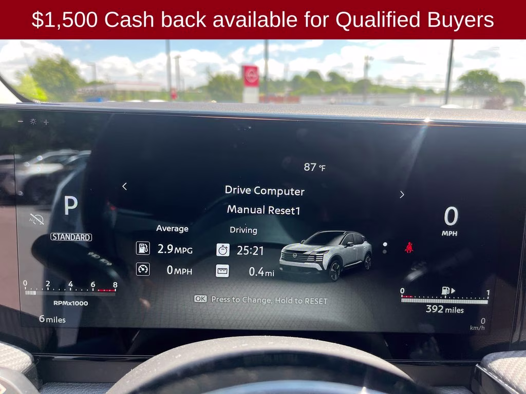 2026 Aspen White/Super Black Nissan Kicks SR FWD SUV