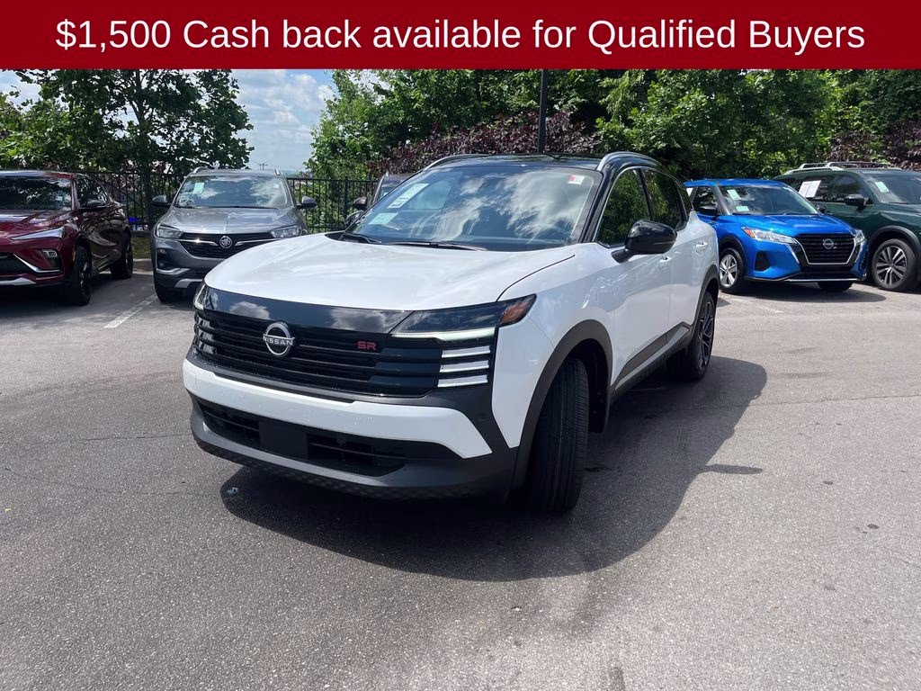2026 Aspen White/Super Black Nissan Kicks SR FWD SUV