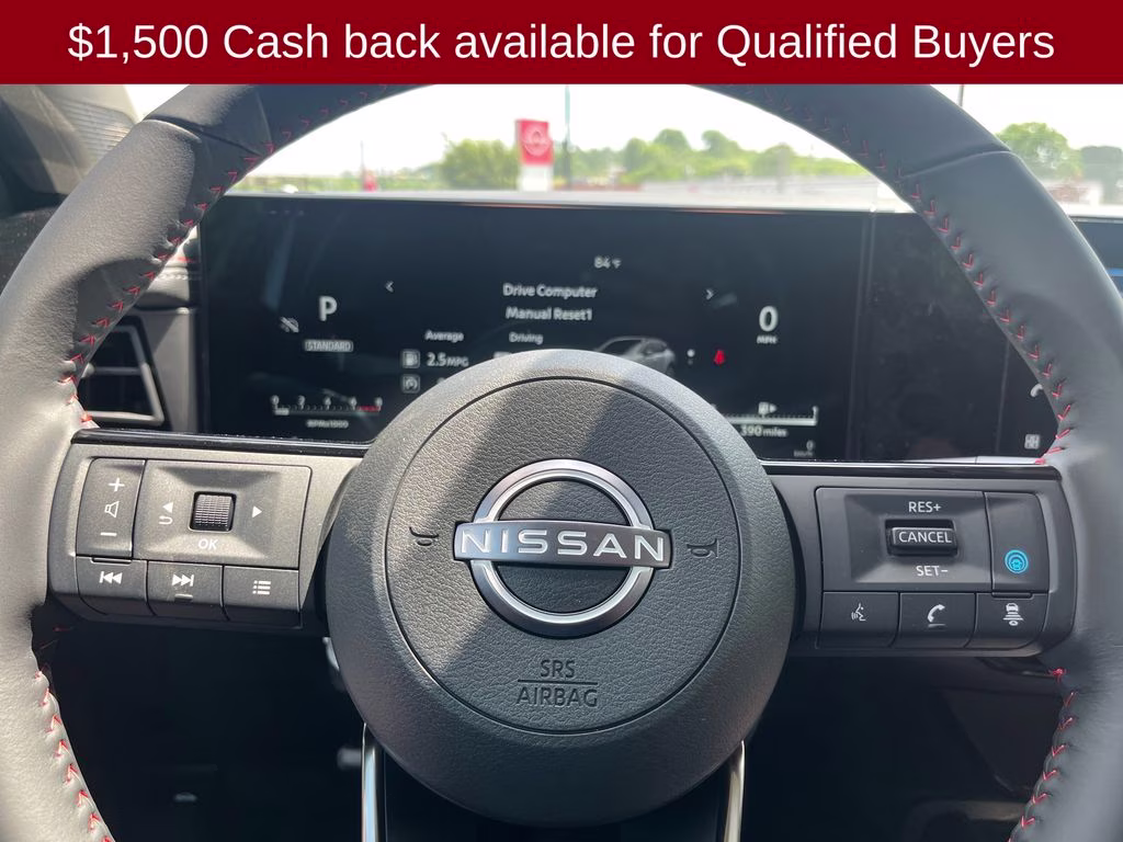 2026 Aspen White/Super Black Nissan Kicks SR FWD SUV